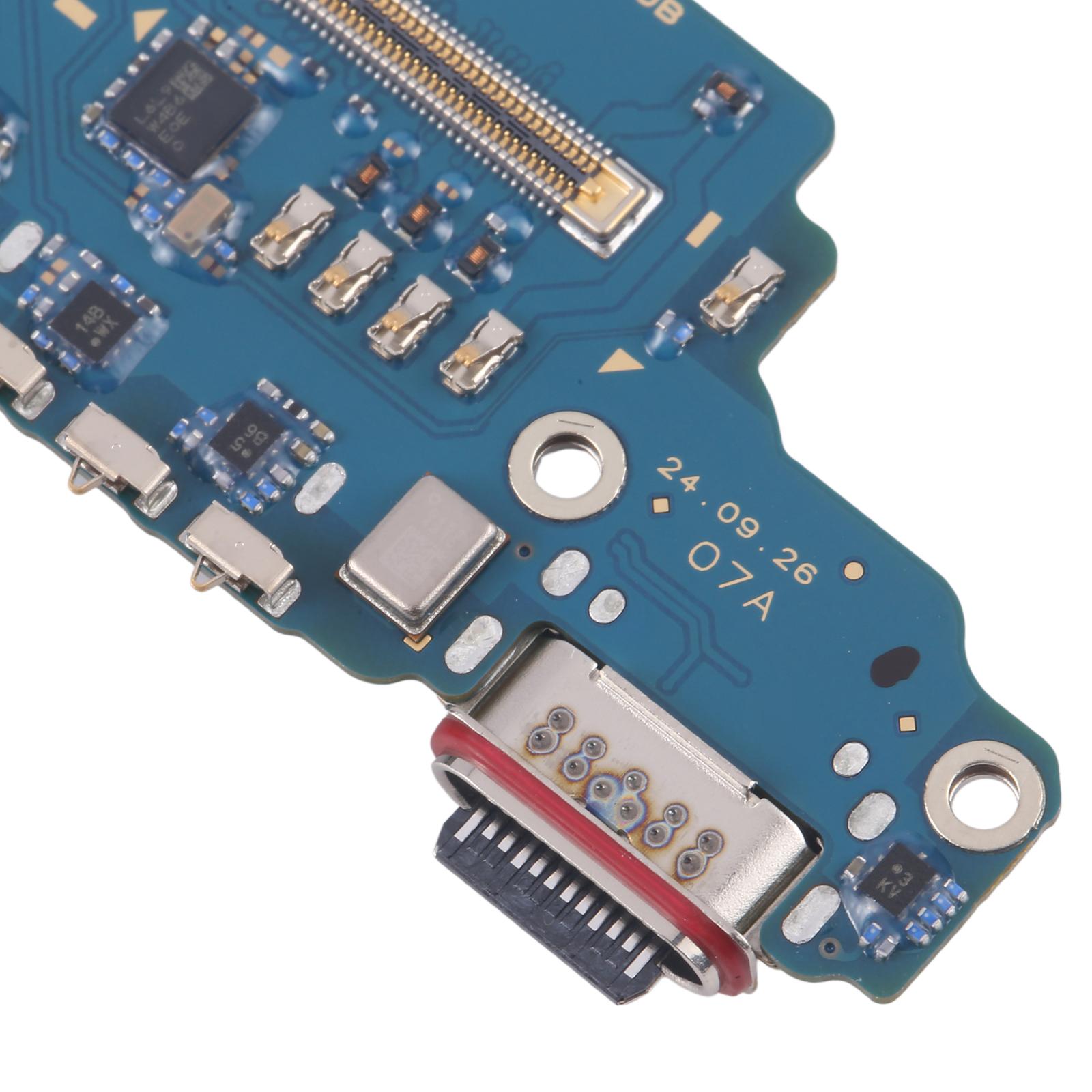 Samsung Galaxy S25 Ultra SM-S938E Charging Port Replacement - Image 3