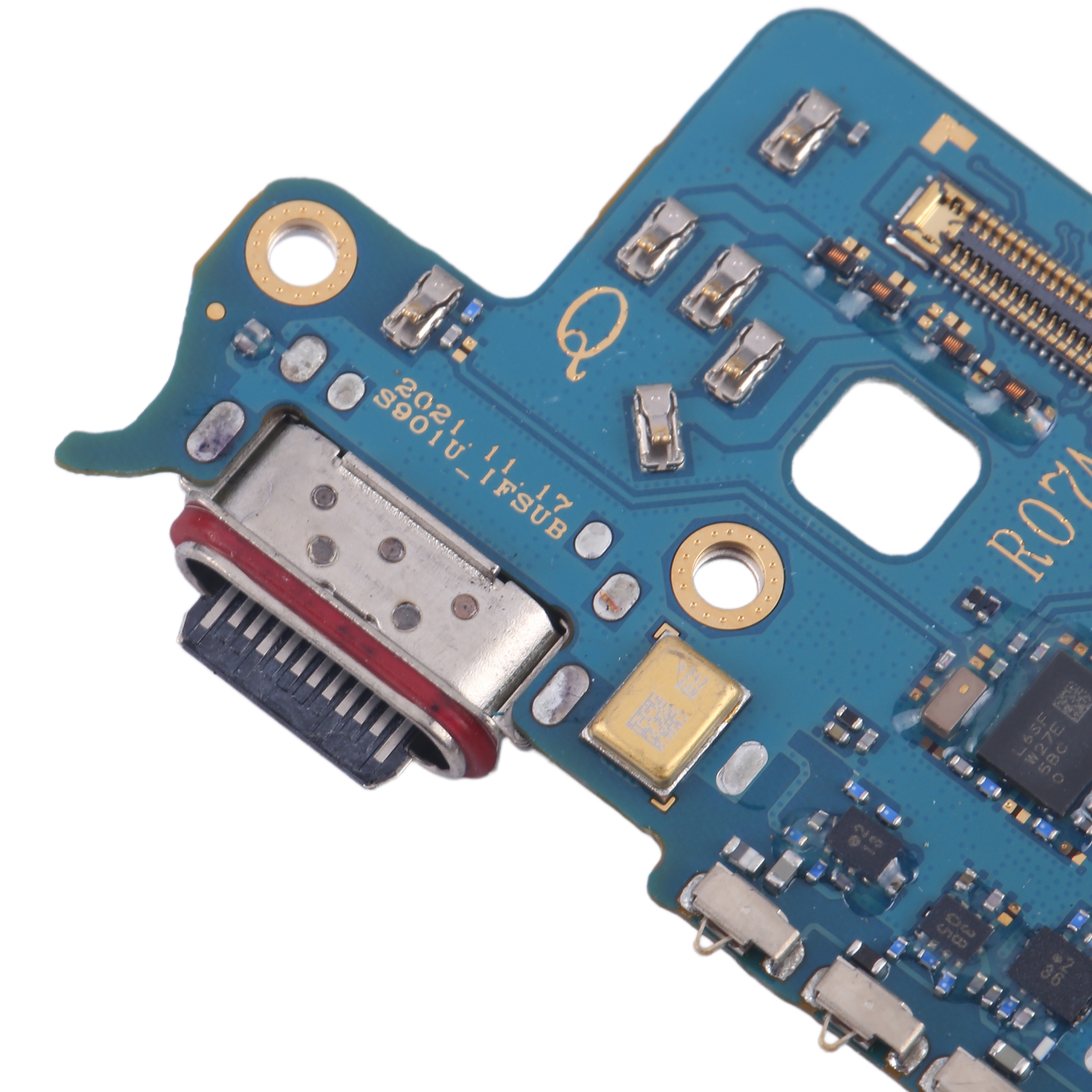 Samsung Galaxy S22 SM-S9010 Charging Port Board Replacement - Image 3