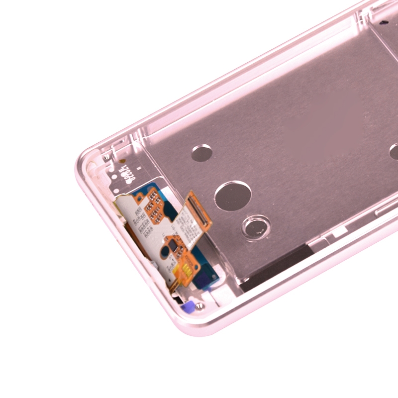 LG G6 Gold LCD Screen Digitizer Assembly Replacement - Image 4