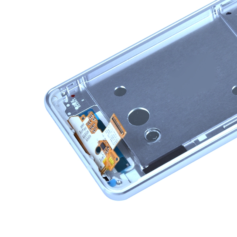 LG G6 Blue LCD Screen Replacement - Image 4