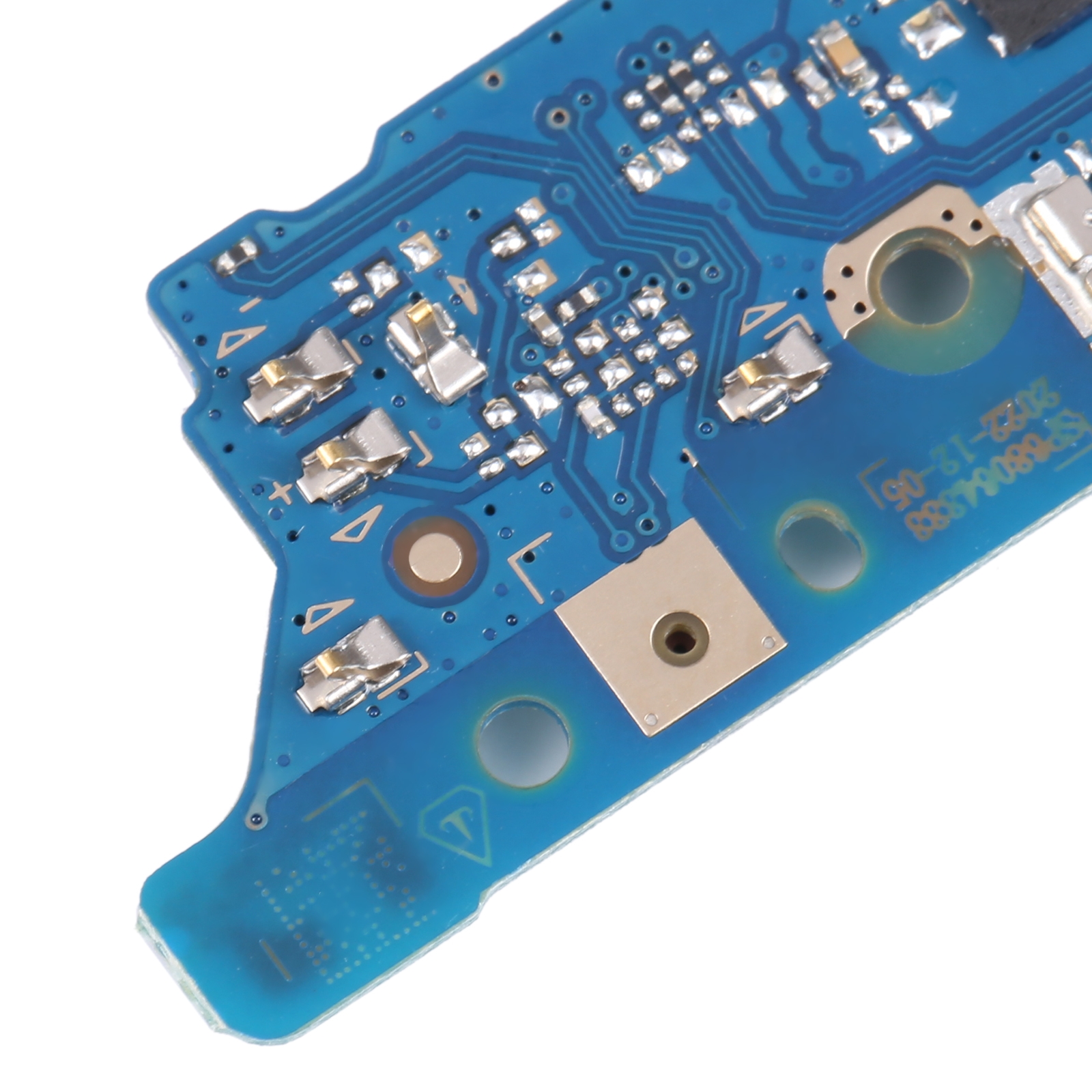 Motorola Moto G13 Charging Port Board Replacement - Image 3