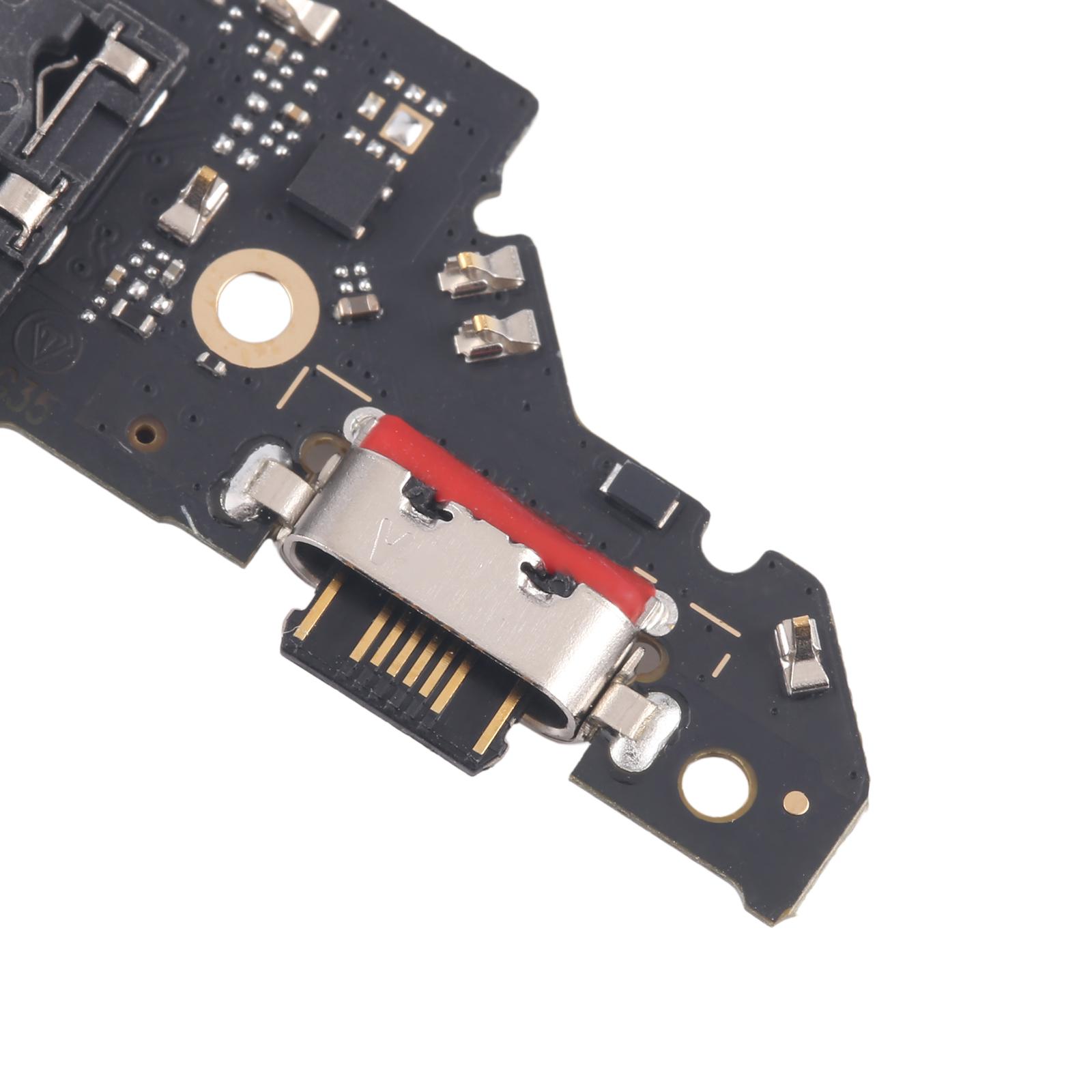 Motorola Moto G35 Charging Port Board Replacement - Image 3